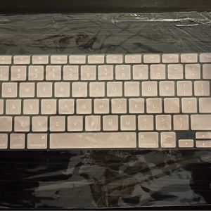BABY PINK LAPTOP KEYBOARD COVER